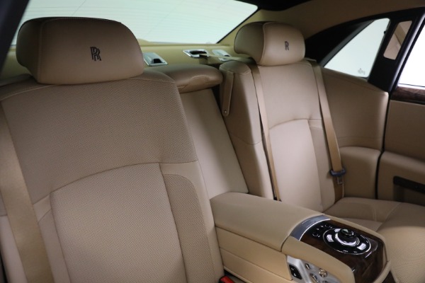 Used 2011 Rolls-Royce Ghost for sale Sold at Aston Martin of Greenwich in Greenwich CT 06830 17