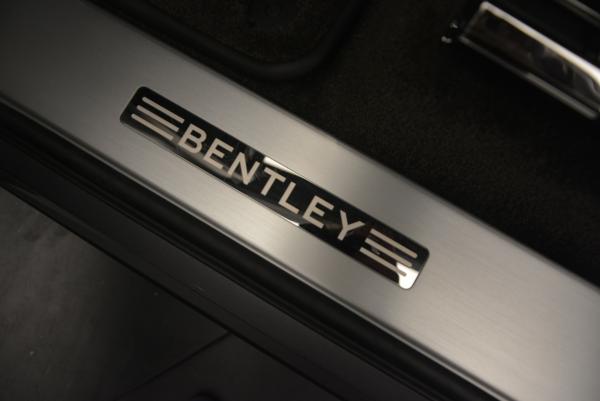 Used 2017 Bentley Bentayga W12 for sale Sold at Aston Martin of Greenwich in Greenwich CT 06830 24