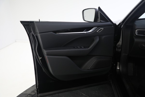 Used 2021 Maserati Levante for sale $57,900 at Aston Martin of Greenwich in Greenwich CT 06830 20