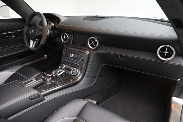 Used 2012 Mercedes-Benz SLS AMG for sale Sold at Aston Martin of Greenwich in Greenwich CT 06830 18