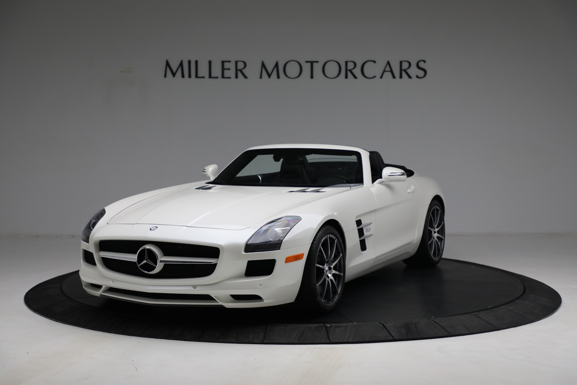 Used 2012 Mercedes-Benz SLS AMG for sale Sold at Aston Martin of Greenwich in Greenwich CT 06830 1