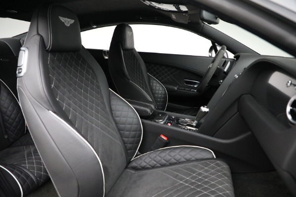 Used 2017 Bentley Continental GT Supersports for sale $189,900 at Aston Martin of Greenwich in Greenwich CT 06830 24