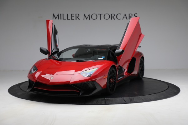 Used 2017 Lamborghini Aventador LP 750-4 SV for sale Sold at Aston Martin of Greenwich in Greenwich CT 06830 15