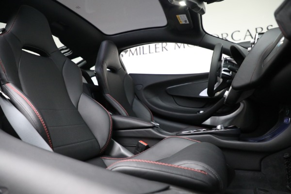 New 2021 McLaren GT Luxe for sale Sold at Aston Martin of Greenwich in Greenwich CT 06830 23