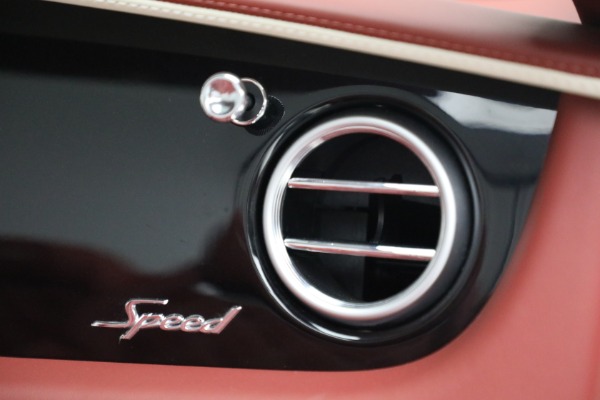 Used 2015 Bentley Continental GT Speed for sale $145,900 at Aston Martin of Greenwich in Greenwich CT 06830 23