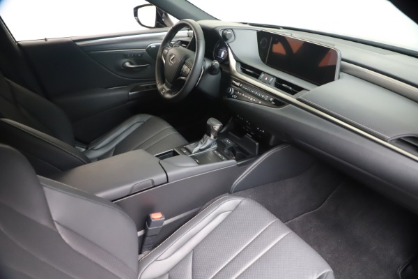 Used 2019 Lexus ES 350 F SPORT for sale Sold at Miller Motorcars Aston Martin in Greenwich CT 06830 18