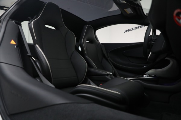 Used 2021 McLaren GT Luxe for sale Sold at Aston Martin of Greenwich in Greenwich CT 06830 23