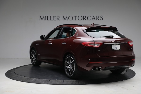 Used 2018 Maserati Levante GranSport for sale Sold at Aston Martin of Greenwich in Greenwich CT 06830 5