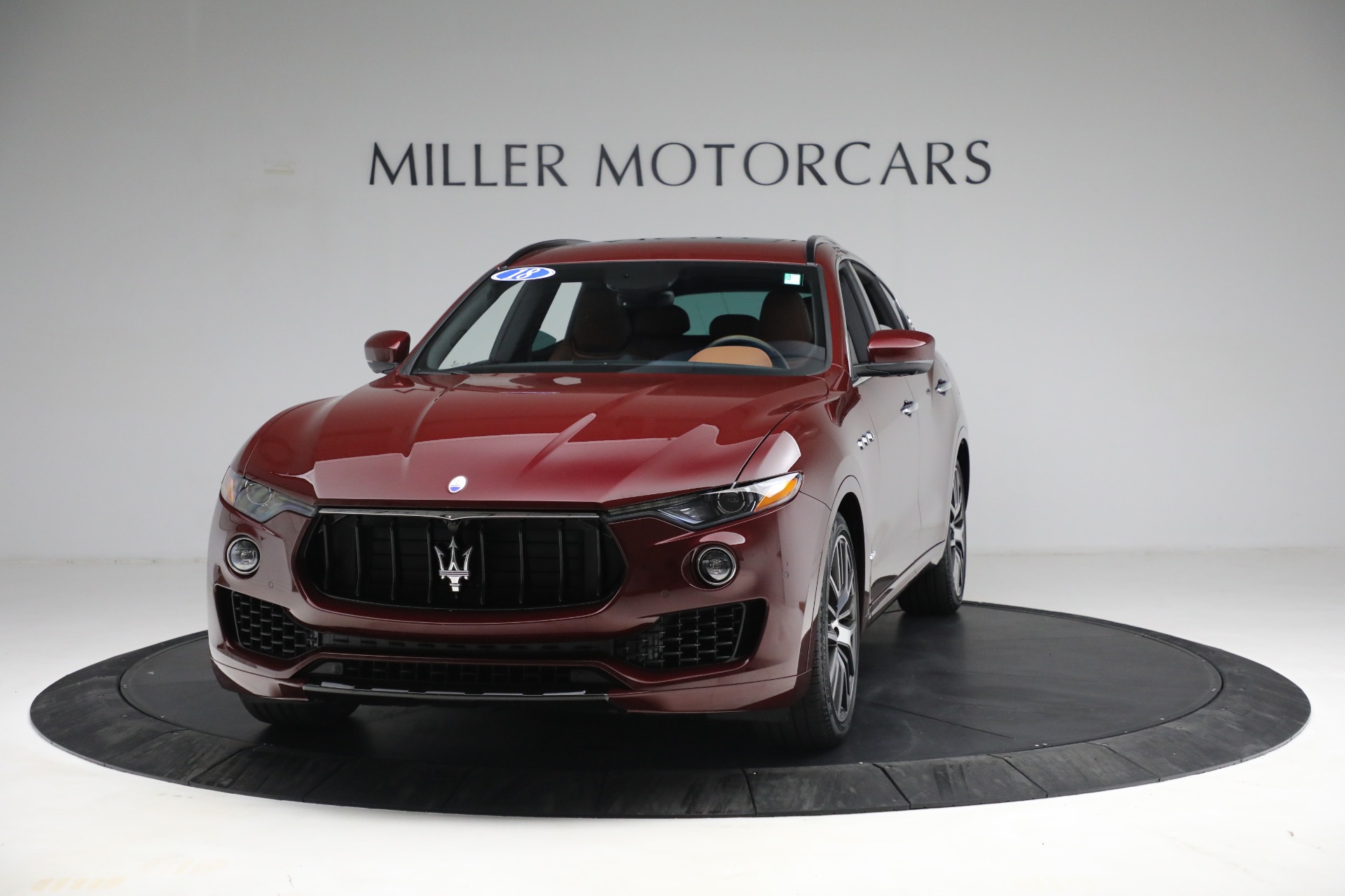 Used 2018 Maserati Levante GranSport for sale Sold at Aston Martin of Greenwich in Greenwich CT 06830 1