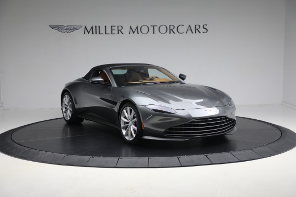 New 2021 Aston Martin Vantage Roadster for sale Sold at Aston Martin of Greenwich in Greenwich CT 06830 14