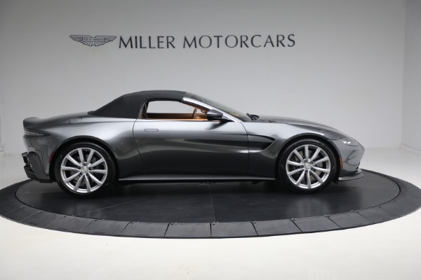 New 2021 Aston Martin Vantage Roadster for sale Sold at Aston Martin of Greenwich in Greenwich CT 06830 24