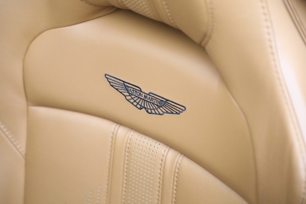 Used 2021 Aston Martin Vantage Roadster for sale Sold at Aston Martin of Greenwich in Greenwich CT 06830 28