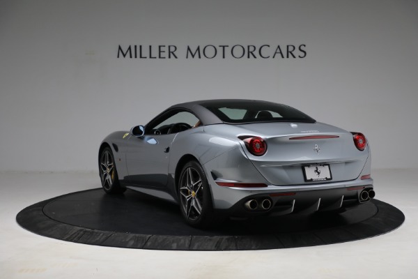 Used 2017 Ferrari California T for sale Sold at Aston Martin of Greenwich in Greenwich CT 06830 17