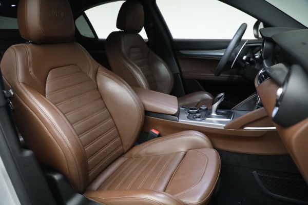 Used 2018 Alfa Romeo Stelvio Ti Sport for sale Sold at Miller Motorcars Aston Martin in Greenwich CT 06830 22