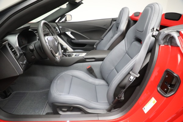 Used 2015 Chevrolet Corvette Z06 for sale $89,900 at Aston Martin of Greenwich in Greenwich CT 06830 26