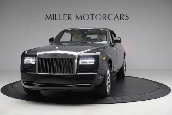 Used 2015 Rolls-Royce Phantom Drophead Coupe for sale Sold at Aston Martin of Greenwich in Greenwich CT 06830 14