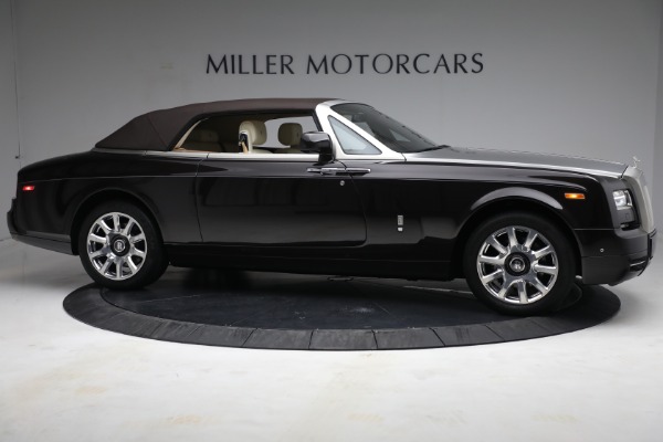 Used 2015 Rolls-Royce Phantom Drophead Coupe for sale Sold at Aston Martin of Greenwich in Greenwich CT 06830 23