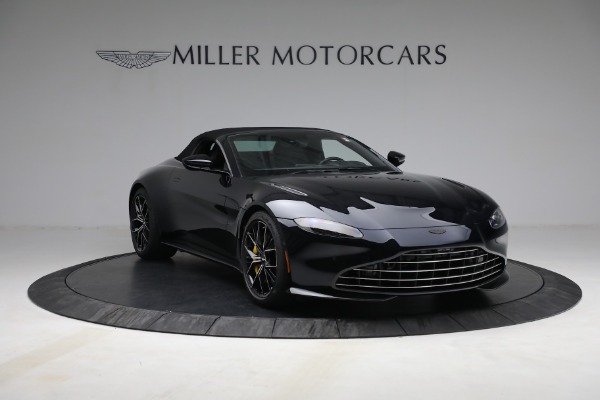 New 2021 Aston Martin Vantage Roadster for sale Sold at Aston Martin of Greenwich in Greenwich CT 06830 18