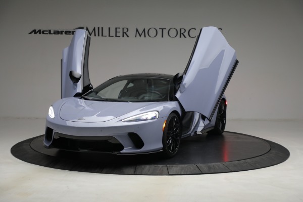 New 2022 McLaren GT Luxe for sale Sold at Aston Martin of Greenwich in Greenwich CT 06830 14