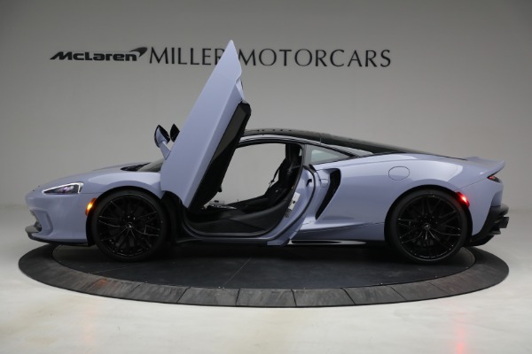 New 2022 McLaren GT Luxe for sale Sold at Aston Martin of Greenwich in Greenwich CT 06830 16