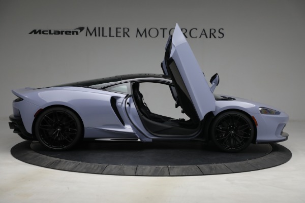 New 2022 McLaren GT Luxe for sale Sold at Aston Martin of Greenwich in Greenwich CT 06830 22