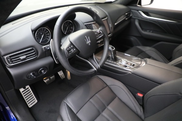 New 2022 Maserati Levante Modena for sale $88,900 at Aston Martin of Greenwich in Greenwich CT 06830 13