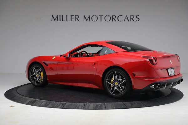 Used 2017 Ferrari California T for sale Sold at Aston Martin of Greenwich in Greenwich CT 06830 16