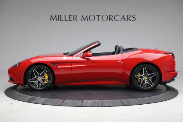 Used 2017 Ferrari California T for sale Sold at Aston Martin of Greenwich in Greenwich CT 06830 3