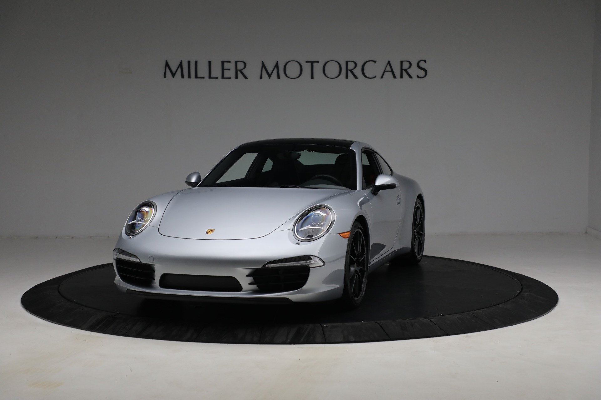 Used 2015 Porsche 911 Carrera S for sale $105,900 at Aston Martin of Greenwich in Greenwich CT 06830 1
