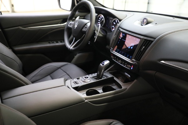 New 2022 Maserati Levante Modena S for sale Sold at Miller Motorcars Aston Martin in Greenwich CT 06830 20