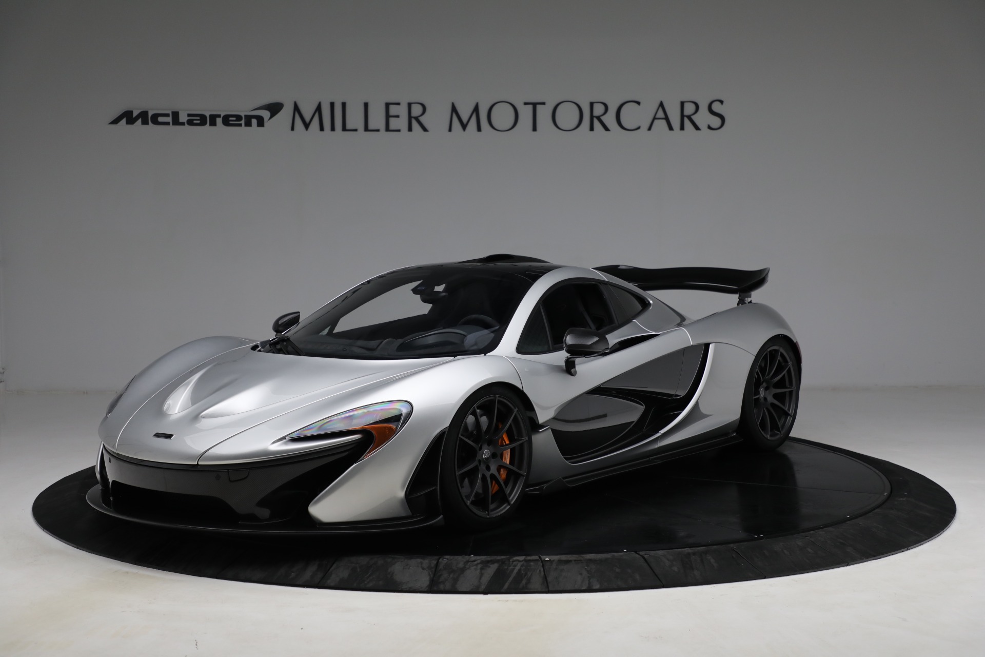 Used 2015 McLaren P1 for sale $1,825,000 at Aston Martin of Greenwich in Greenwich CT 06830 1