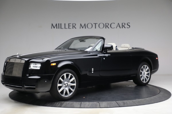 Used 2013 Rolls-Royce Phantom Drophead Coupe for sale Sold at Aston Martin of Greenwich in Greenwich CT 06830 3