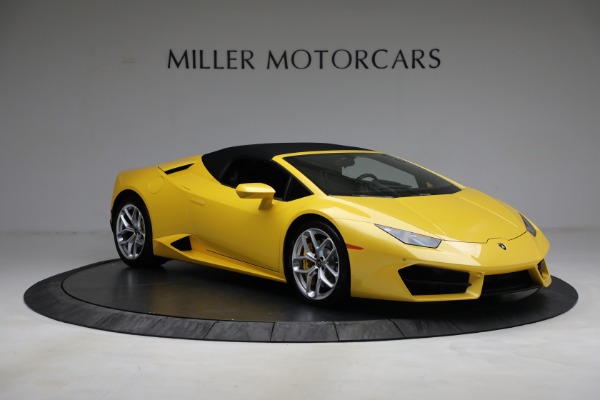 Used 2017 Lamborghini Huracan LP 580-2 Spyder for sale Sold at Aston Martin of Greenwich in Greenwich CT 06830 16
