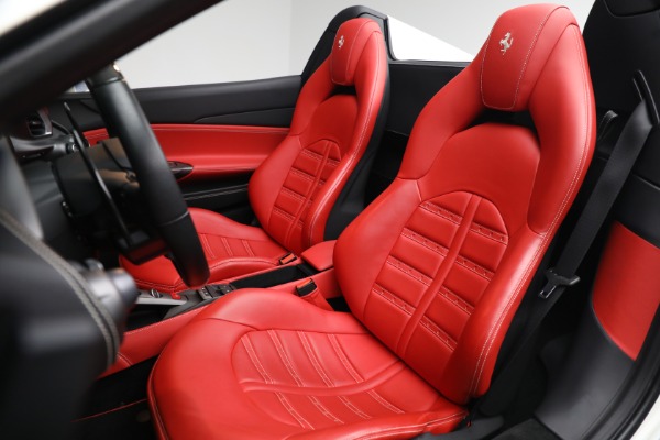 Used 2018 Ferrari 488 Spider for sale $339,900 at Aston Martin of Greenwich in Greenwich CT 06830 21