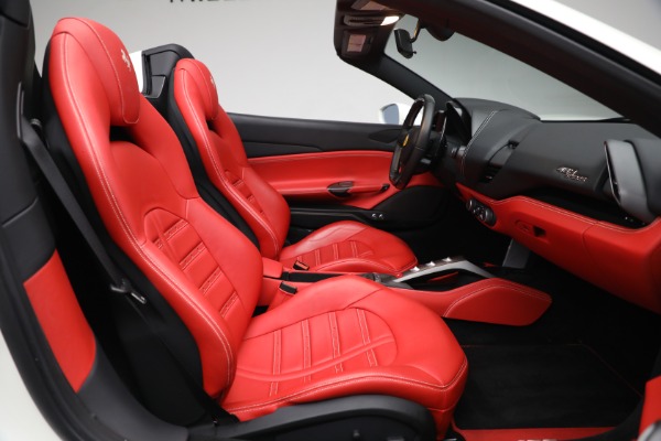 Used 2018 Ferrari 488 Spider for sale $339,900 at Aston Martin of Greenwich in Greenwich CT 06830 23