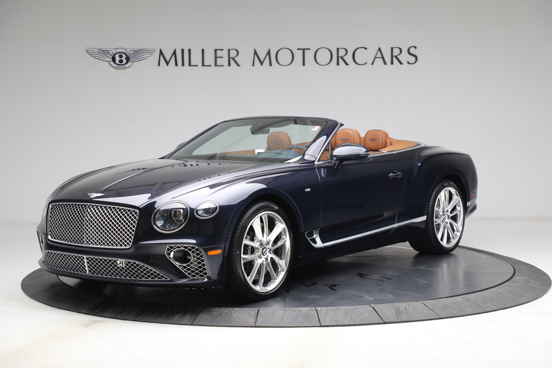 Used 2022 Bentley Continental GT V8 for sale $259,900 at Aston Martin of Greenwich in Greenwich CT 06830 1