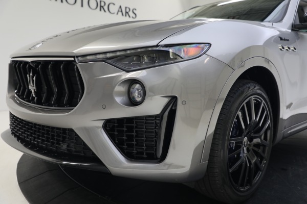 New 2022 Maserati Levante Modena for sale Sold at Aston Martin of Greenwich in Greenwich CT 06830 11