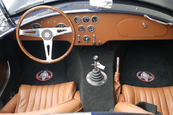 Used 1962 Superformance Cobra 289 Slabside for sale Sold at Aston Martin of Greenwich in Greenwich CT 06830 22