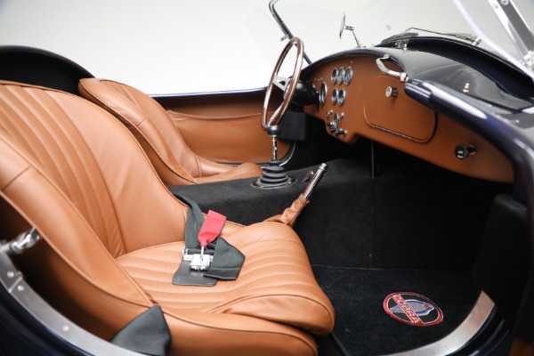 Used 1962 Superformance Cobra 289 Slabside for sale Sold at Aston Martin of Greenwich in Greenwich CT 06830 24