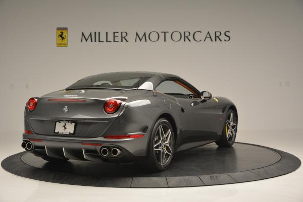 Used 2015 Ferrari California T for sale Sold at Aston Martin of Greenwich in Greenwich CT 06830 19