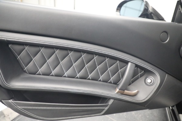 Used 2010 Ferrari California for sale $118,900 at Aston Martin of Greenwich in Greenwich CT 06830 22