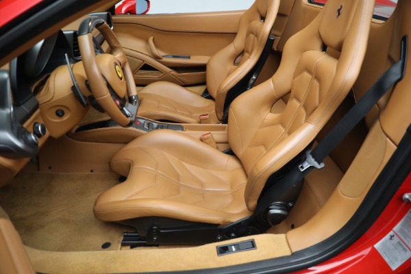 Used 2013 Ferrari 458 Spider for sale Sold at Aston Martin of Greenwich in Greenwich CT 06830 22