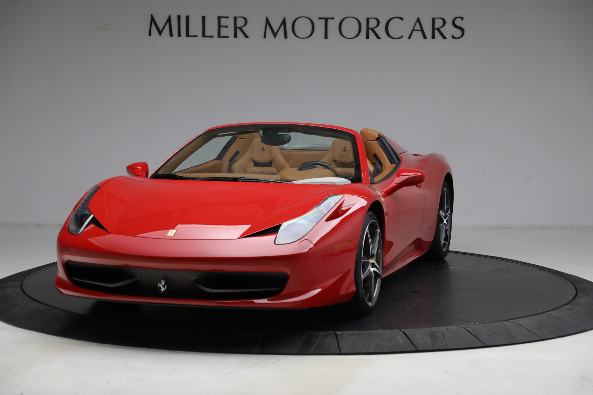 Used 2013 Ferrari 458 Spider for sale Sold at Aston Martin of Greenwich in Greenwich CT 06830 1