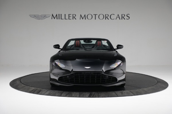 New 2021 Aston Martin Vantage Roadster for sale $187,586 at Aston Martin of Greenwich in Greenwich CT 06830 11