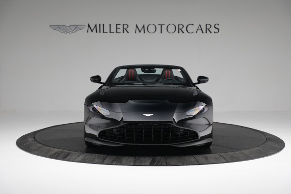 New 2021 Aston Martin Vantage Roadster for sale Sold at Aston Martin of Greenwich in Greenwich CT 06830 11