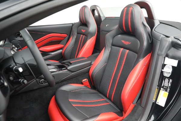 Used 2021 Aston Martin Vantage Roadster for sale Sold at Aston Martin of Greenwich in Greenwich CT 06830 21