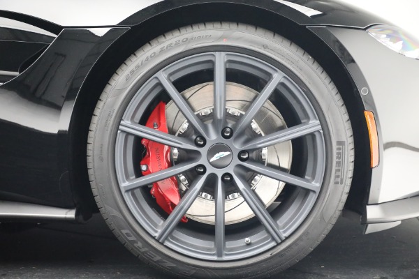 Used 2021 Aston Martin Vantage Roadster for sale Sold at Aston Martin of Greenwich in Greenwich CT 06830 25