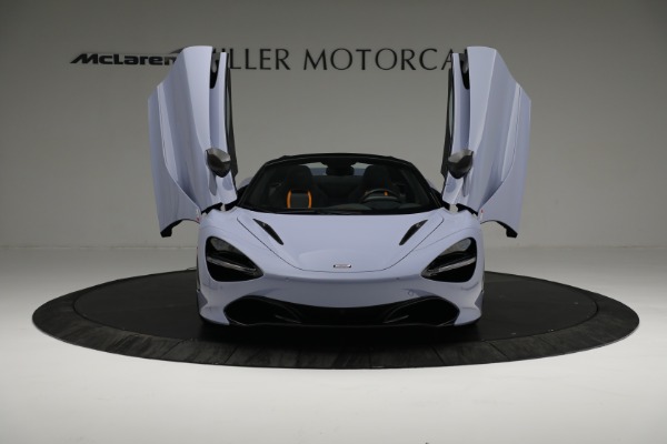 New 2022 McLaren 720S Spider for sale $425,080 at Aston Martin of Greenwich in Greenwich CT 06830 13