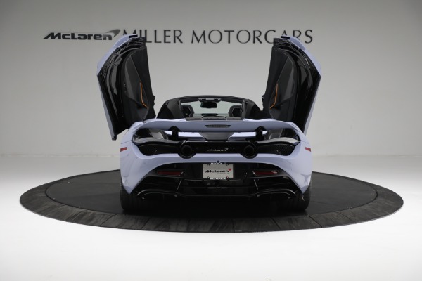 New 2022 McLaren 720S Spider for sale Sold at Aston Martin of Greenwich in Greenwich CT 06830 17