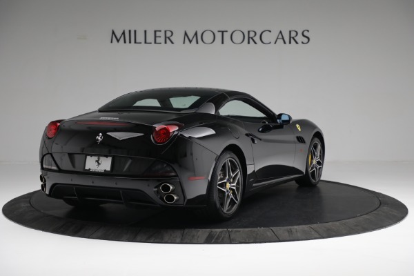 Used 2014 Ferrari California 30 for sale Sold at Aston Martin of Greenwich in Greenwich CT 06830 19